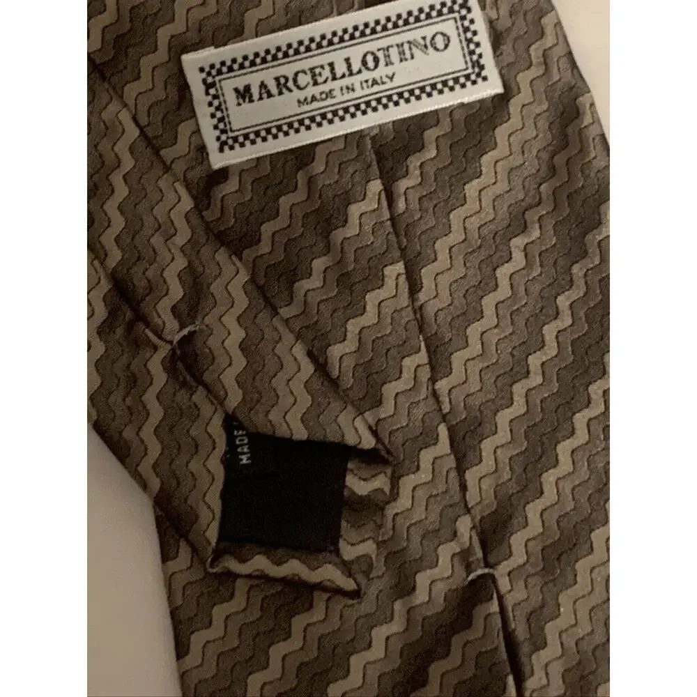Marcellotino Brown GEOMETRIC PRINT pattern